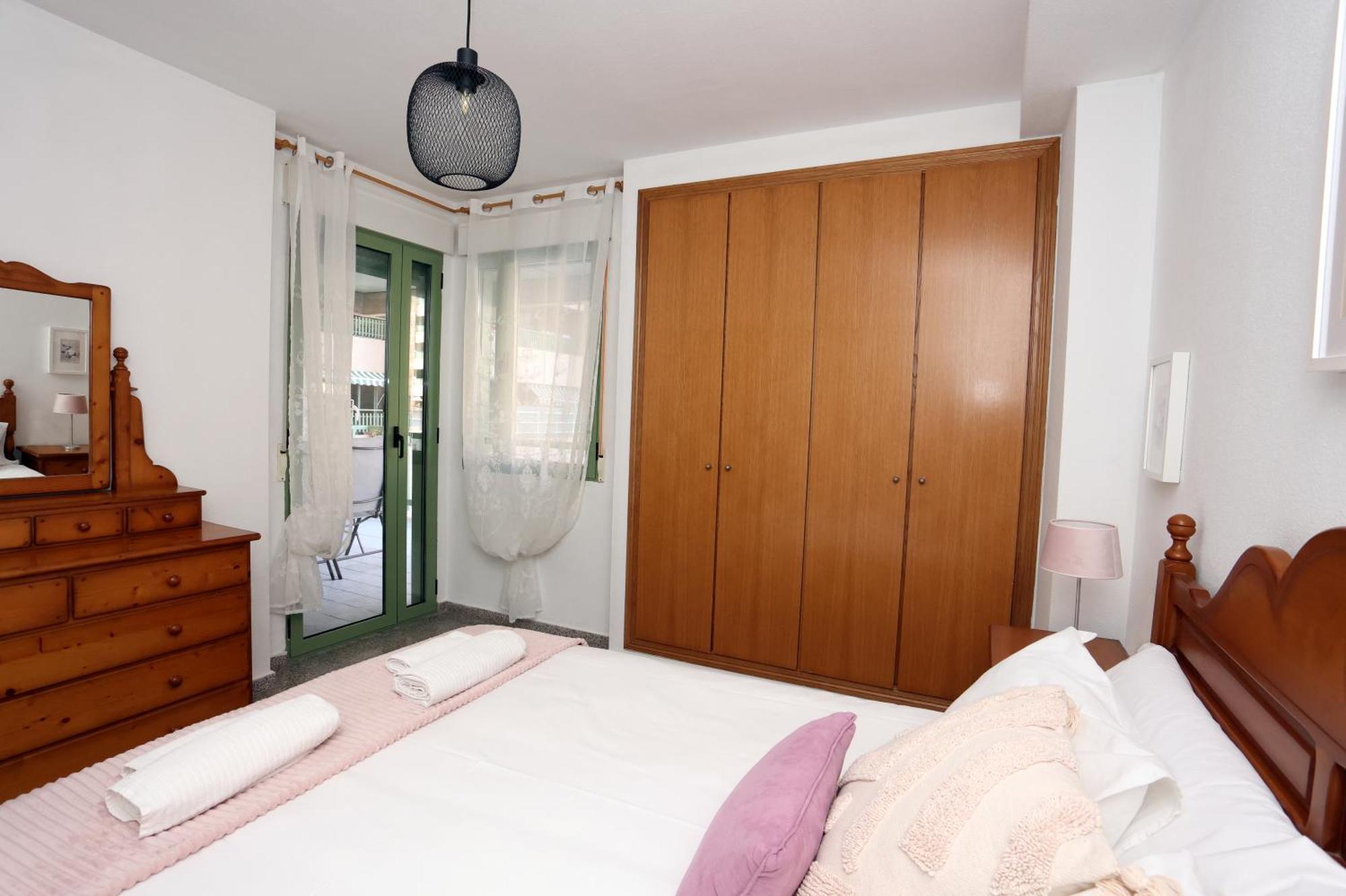 Apartamento Dos Habitaciones Primera Linea De Playa Valência Exterior foto