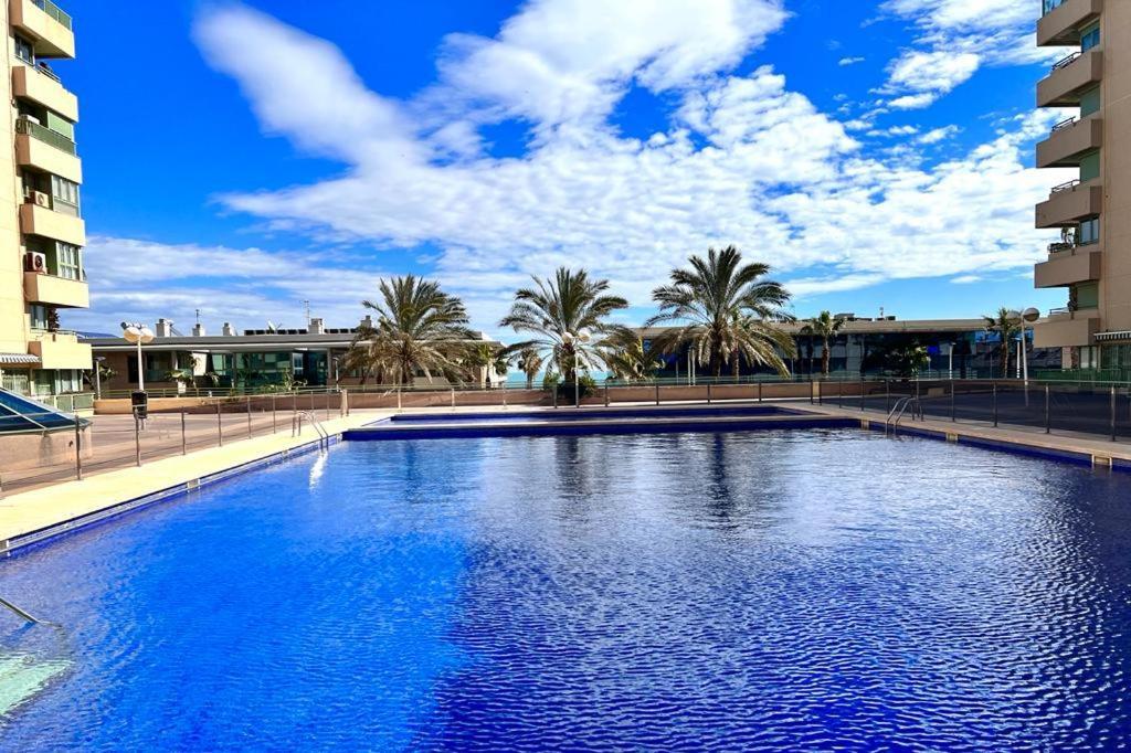 Apartamento Dos Habitaciones Primera Linea De Playa Valência Exterior foto